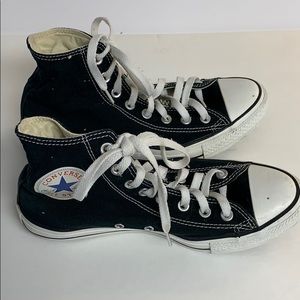 Converse Men’s 6.5 women’s 8.5 black high tops